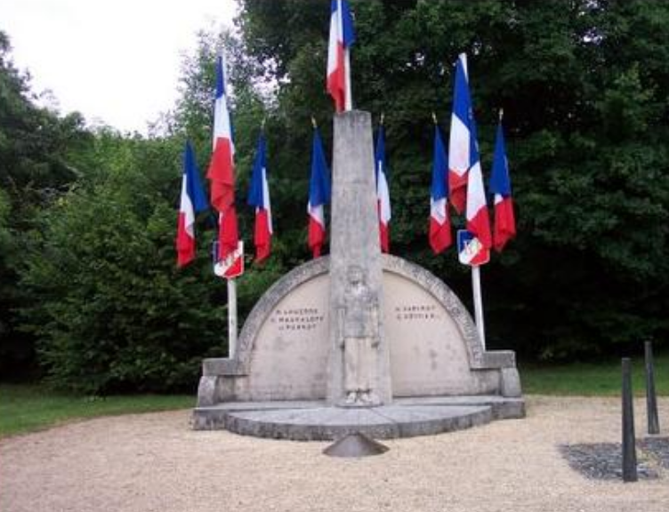 bar-le-duc monument commémoratif
