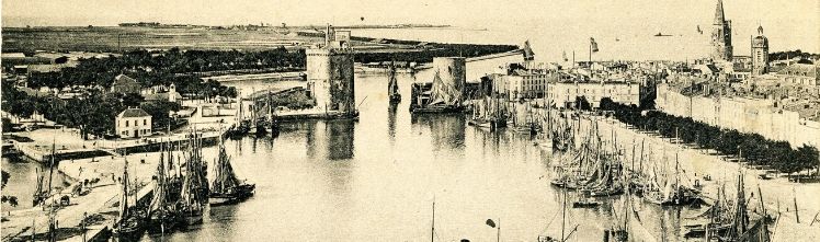 Généalogie en Charente-Maritime (17) : les archives en ligne