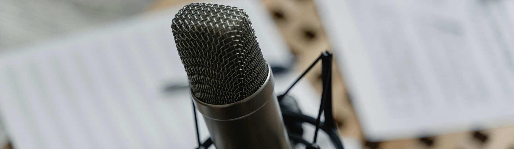 13 genealogy and history podcasts to listen to for time travel