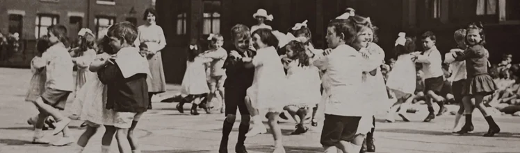 What was the educational path of your ancestors? School archives